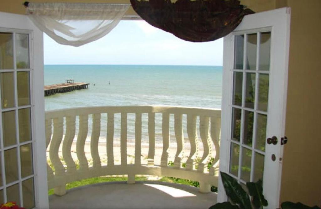 Hotel Art Deco Beach La Ceiba Zimmer foto