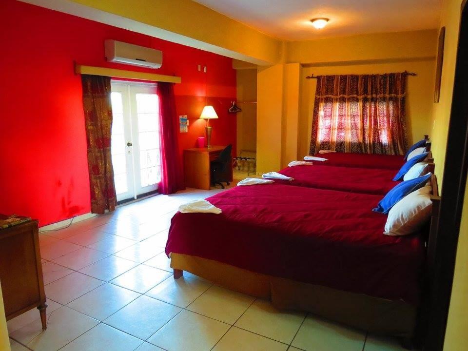 Hotel Art Deco Beach La Ceiba Exterior foto